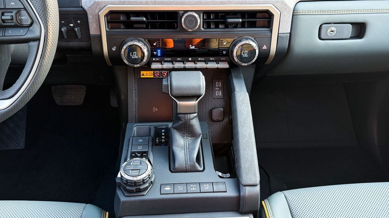 Toyota Tacoma TOYOTA TACOMA I-FORCE MAX TRAIL HUNTER - 2025