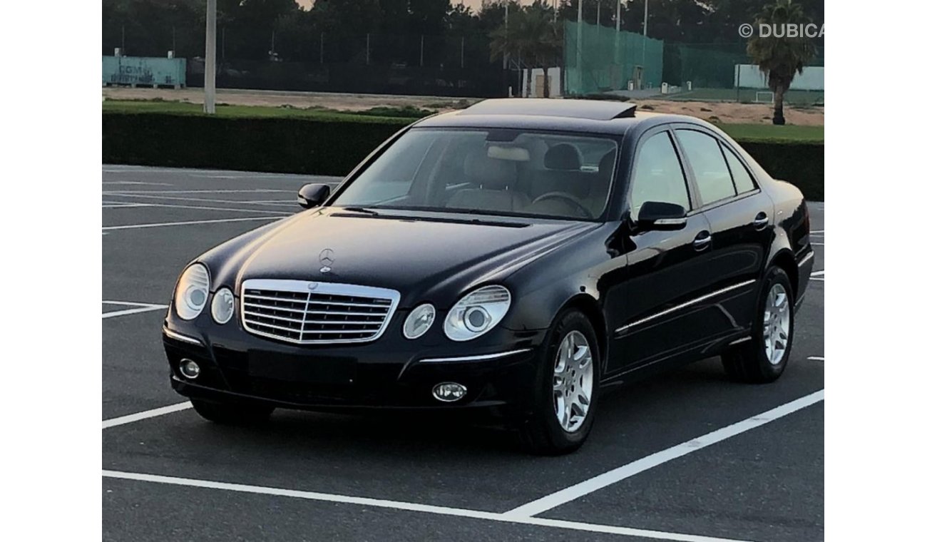 Mercedes-Benz E200