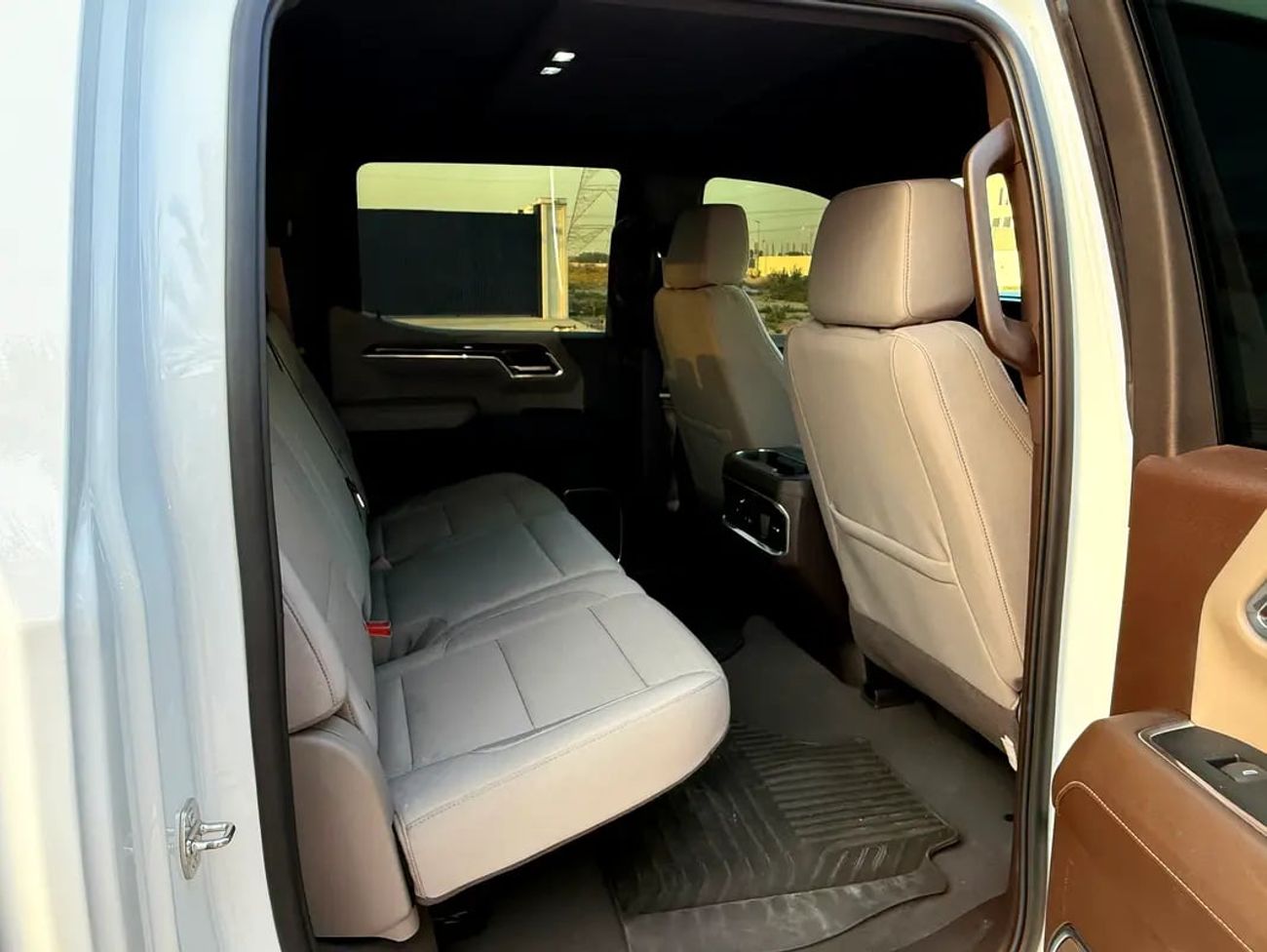 GMC Sierra 1500 REG/CAB ELEVATION Elevation 5.3L GCC Specs-Free service history with warranty