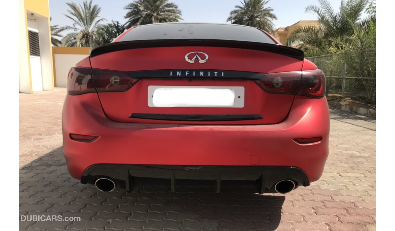 إنفينيتي Q50 3.7 Sport