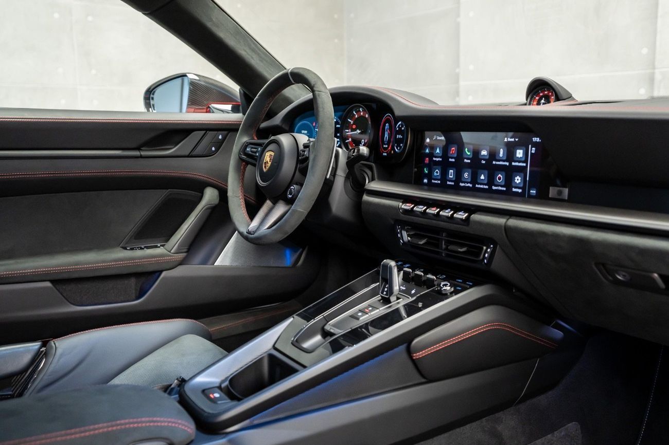 Porsche 911 Dakar 3.0L (475 HP) Coupe