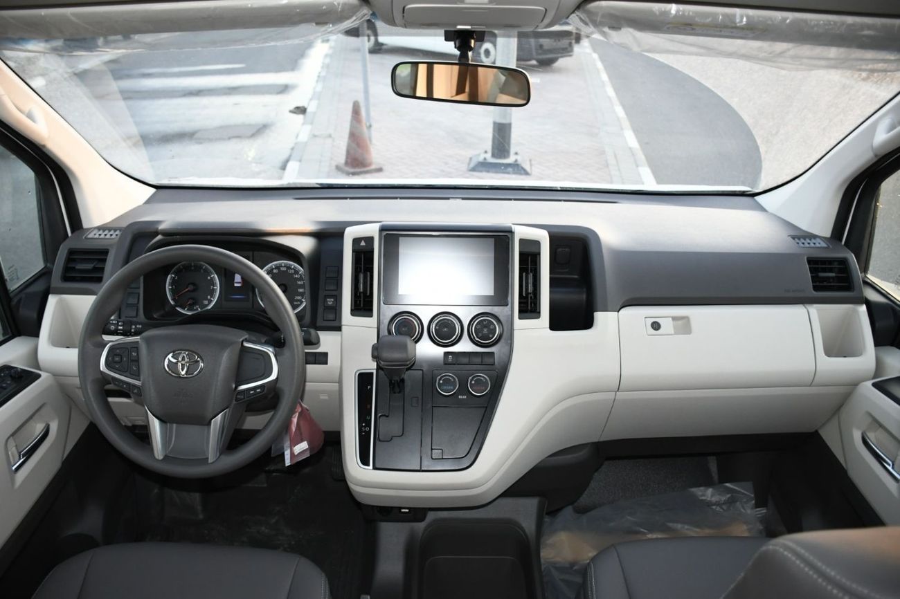 Toyota Hiace GL V6 3.5L Petrol AT 2025YM