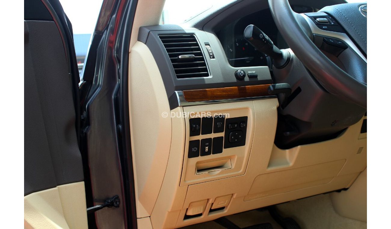 تويوتا لاند كروزر (2017) GXR V8 5.7 GCC, FULL HISTORY SERVICE