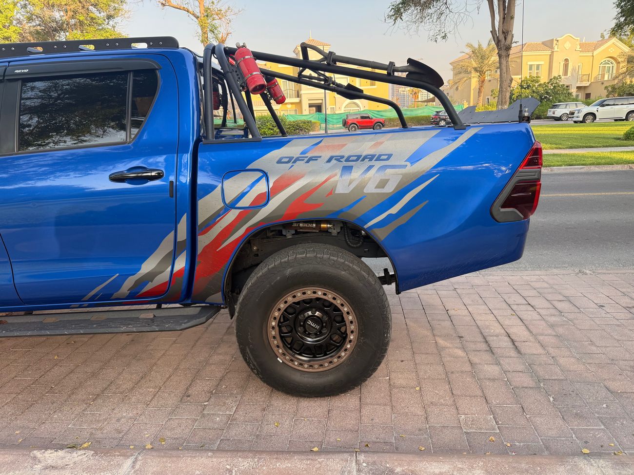 تويوتا هيلوكس DC TRD 4.0L 4WD