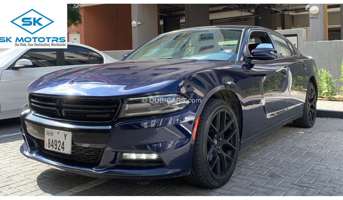 Dodge Charger R/T V8 / LOW MILEAGE / LOT#5468