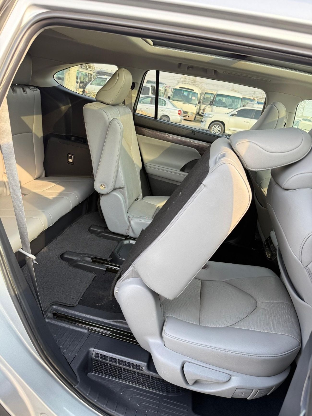 Toyota Highlander Platinum Full Option | panoramic | 360 Camera | leather | hybrid 2.5