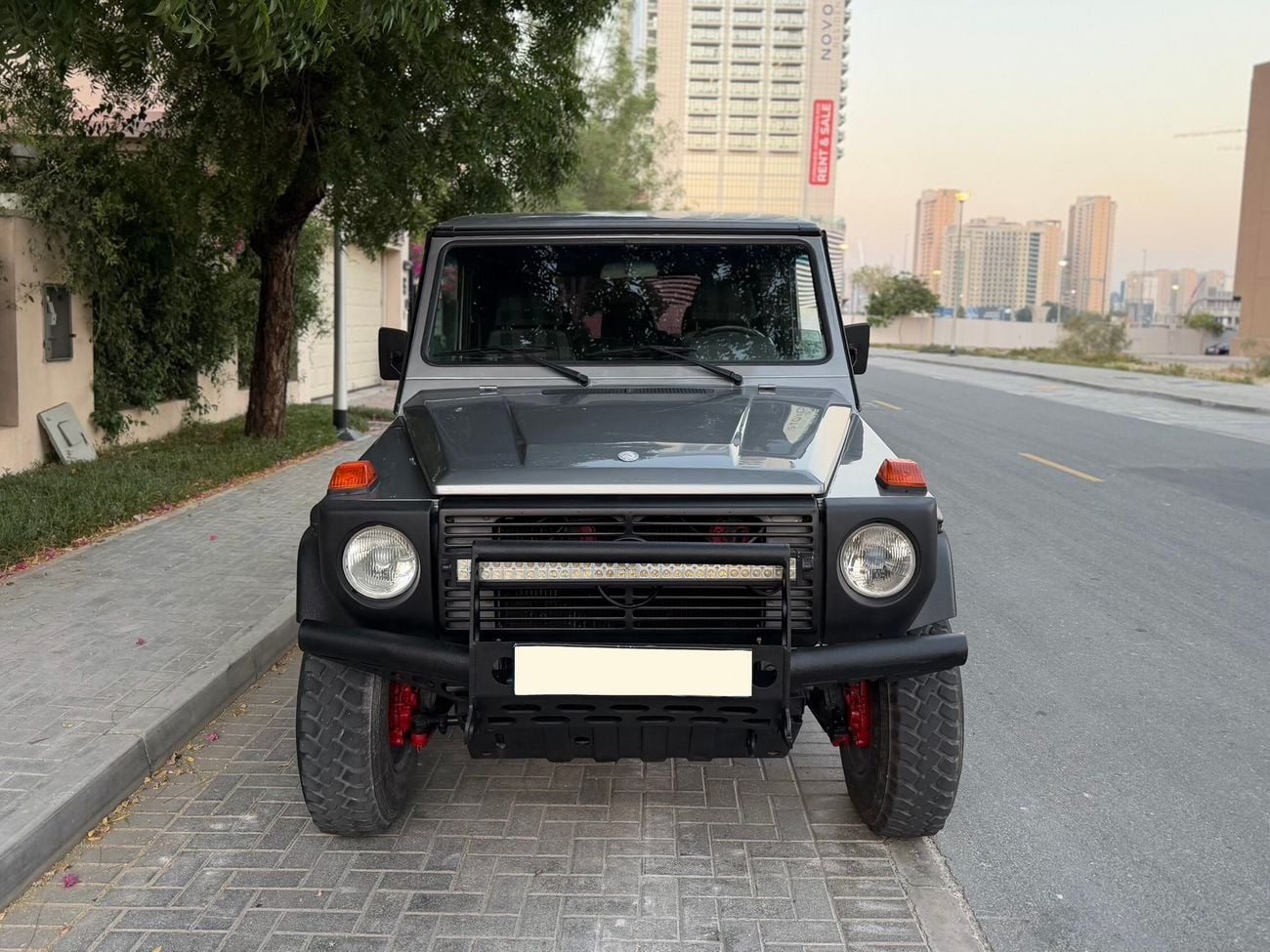 مرسيدس بنز G 320 Mercedes-Benz G-Class G230 Automatic | Petrol