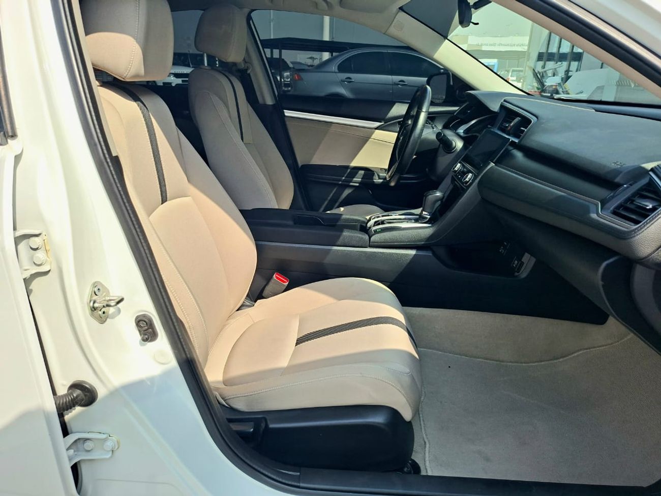 هوندا سيفيك LX 2.0L