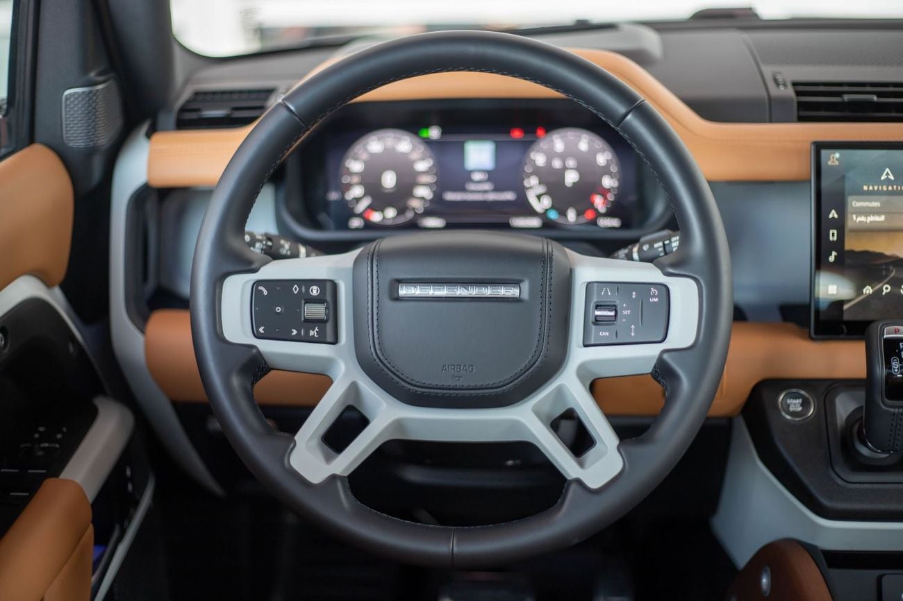 لاند روفر ديفندر P400 90 HSE 3.0L (5 Seater)