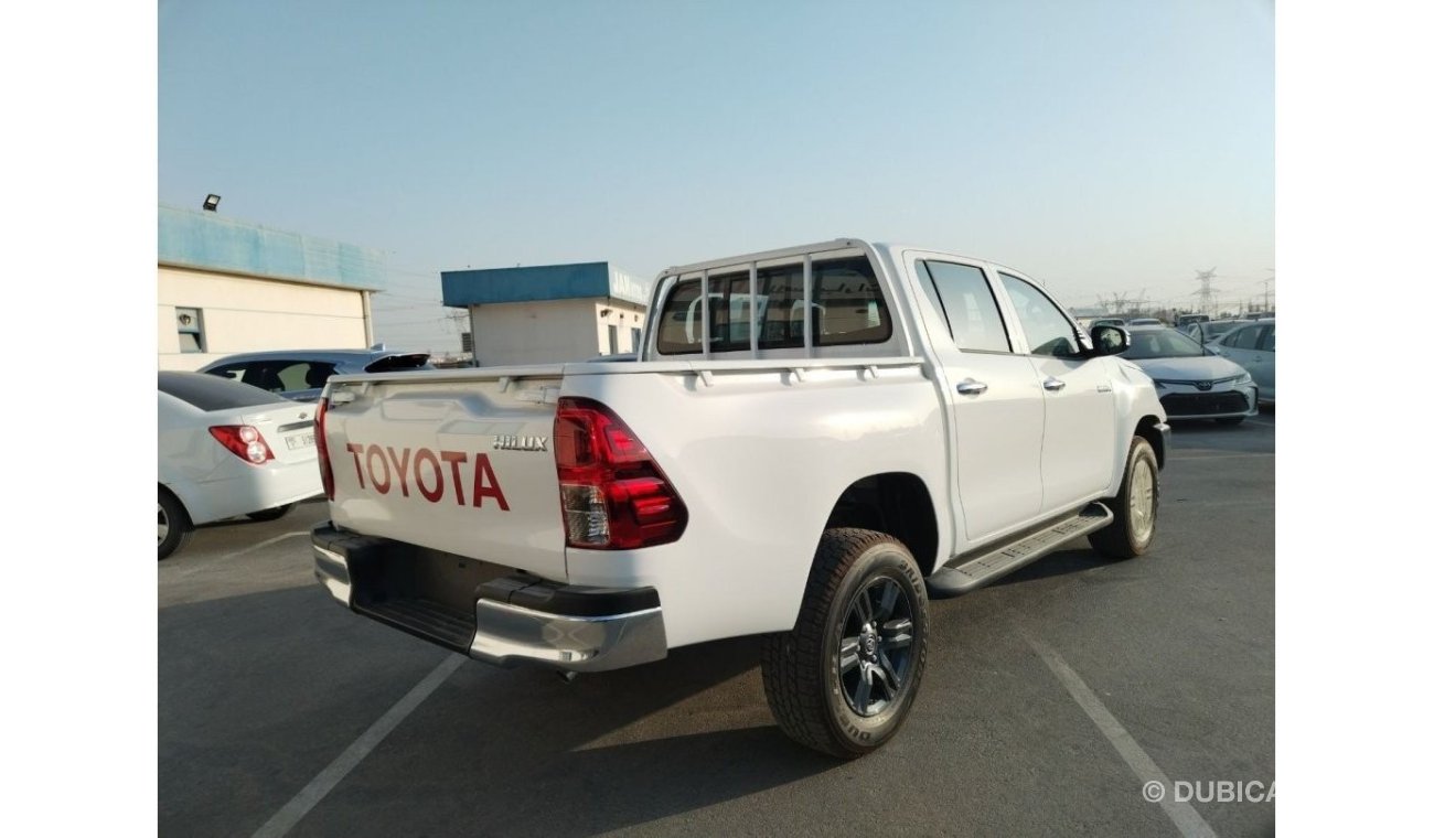 تويوتا هيلوكس Toyota Hilux 2.7 AT  White 2022