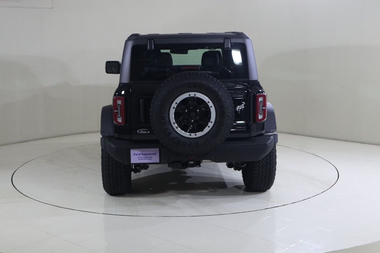 فورد برونكو BADLANDS B2D1725 / AL TAYER MOTORS /AL QOUZ SHOWROOM