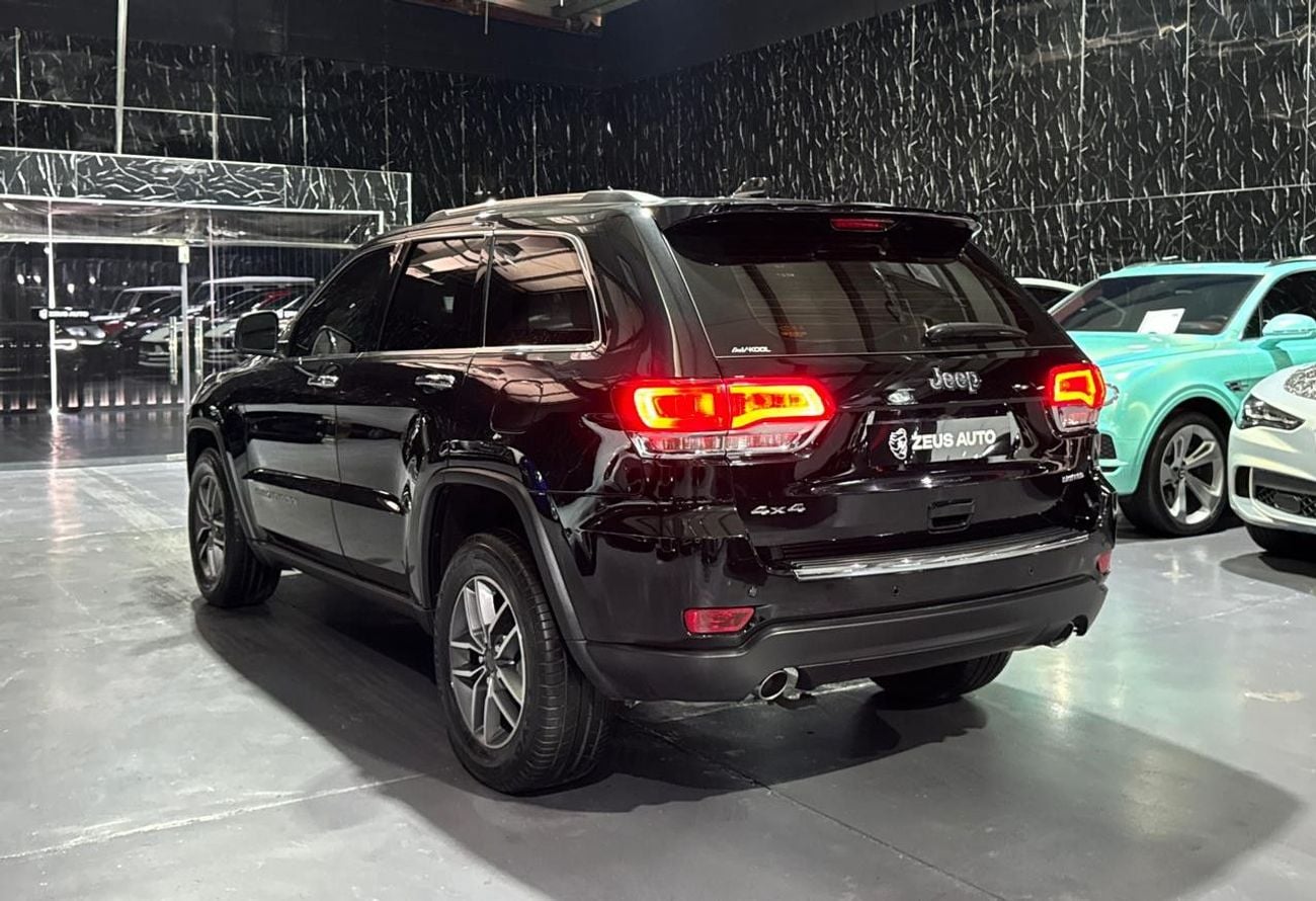 جيب جراند شيروكي Jeep Grand Cherokee | 4x4 Limited | Low mileage | Gcc