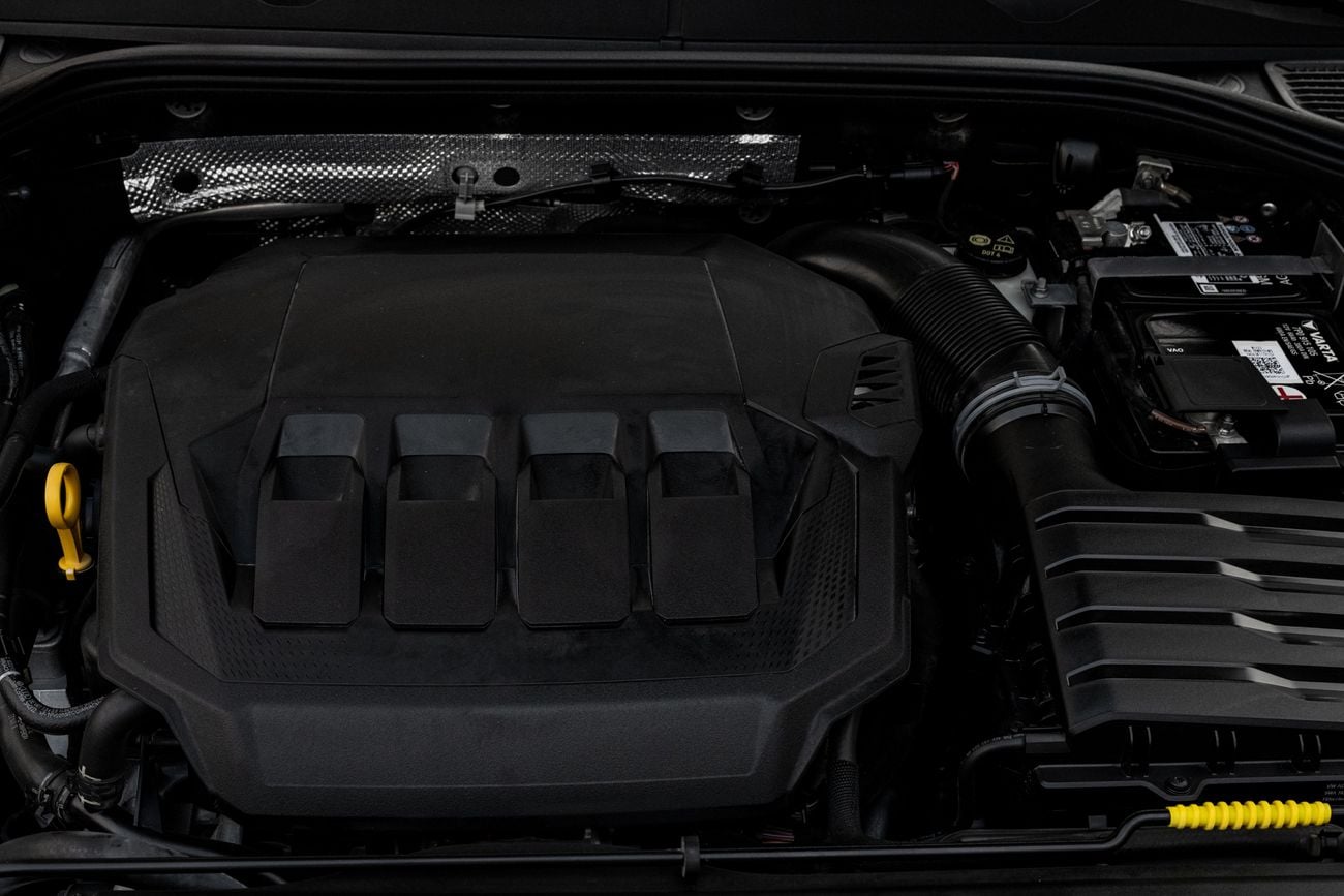 Volkswagen Golf Golf GTI | 2,644 P.M | 0% Downpayment | VW WARRANTY + SERVICE CONTRACT! | Ramadan Offer!