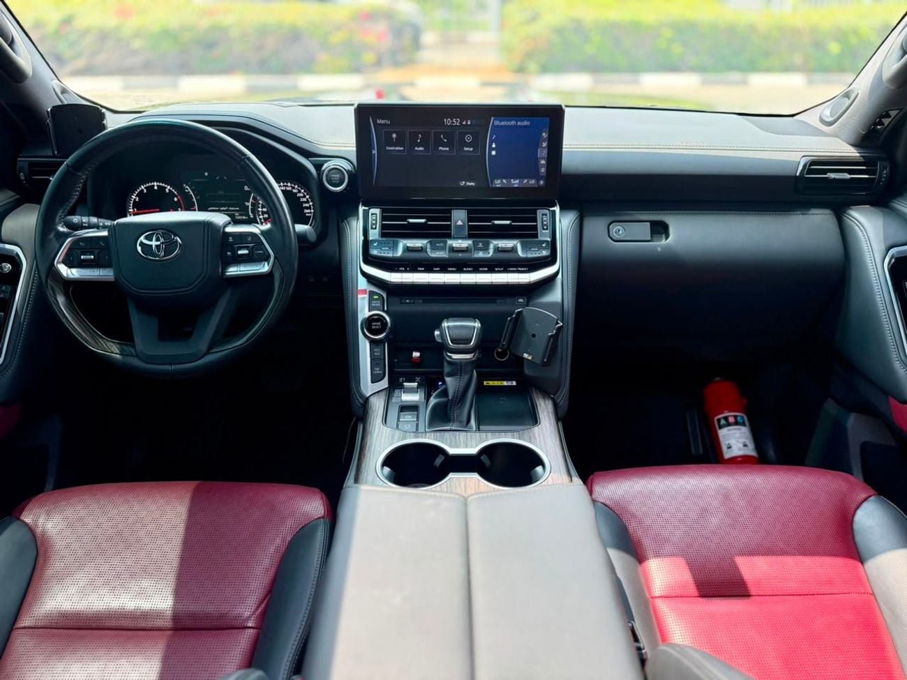 Toyota Land Cruiser 2023 MODEL VXR TWIN TURBO 3.5L ENGINE FULL OPTION NEW ARRIVAL