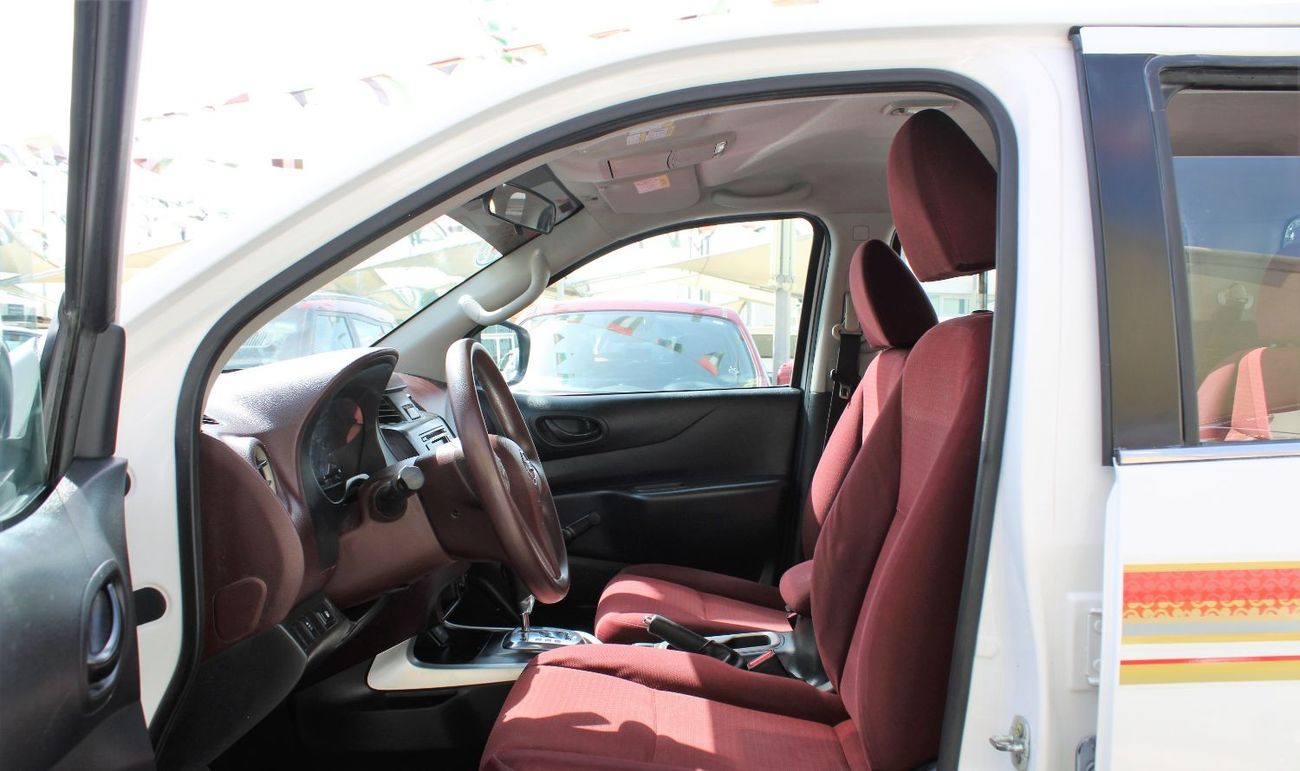Nissan Navara Std 2.5L RWD A/T