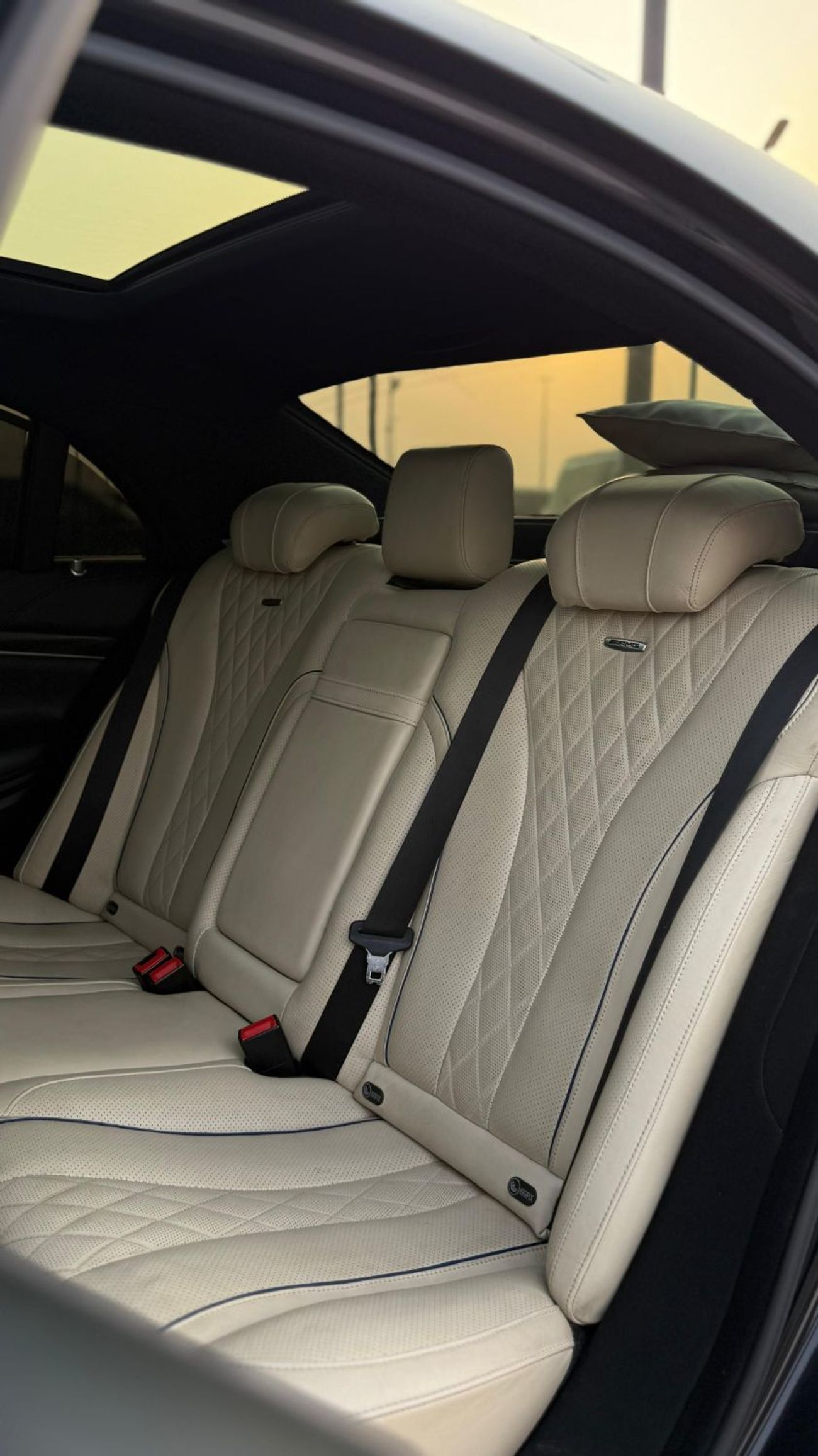 مرسيدس بنز S 550