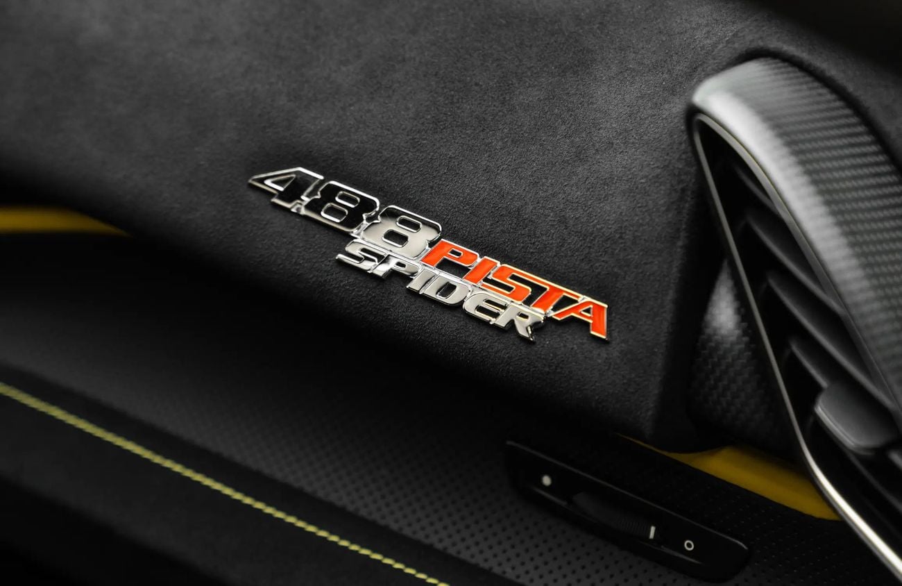 Ferrari 488 3.9L V8 Twin-Turbocharged Engine