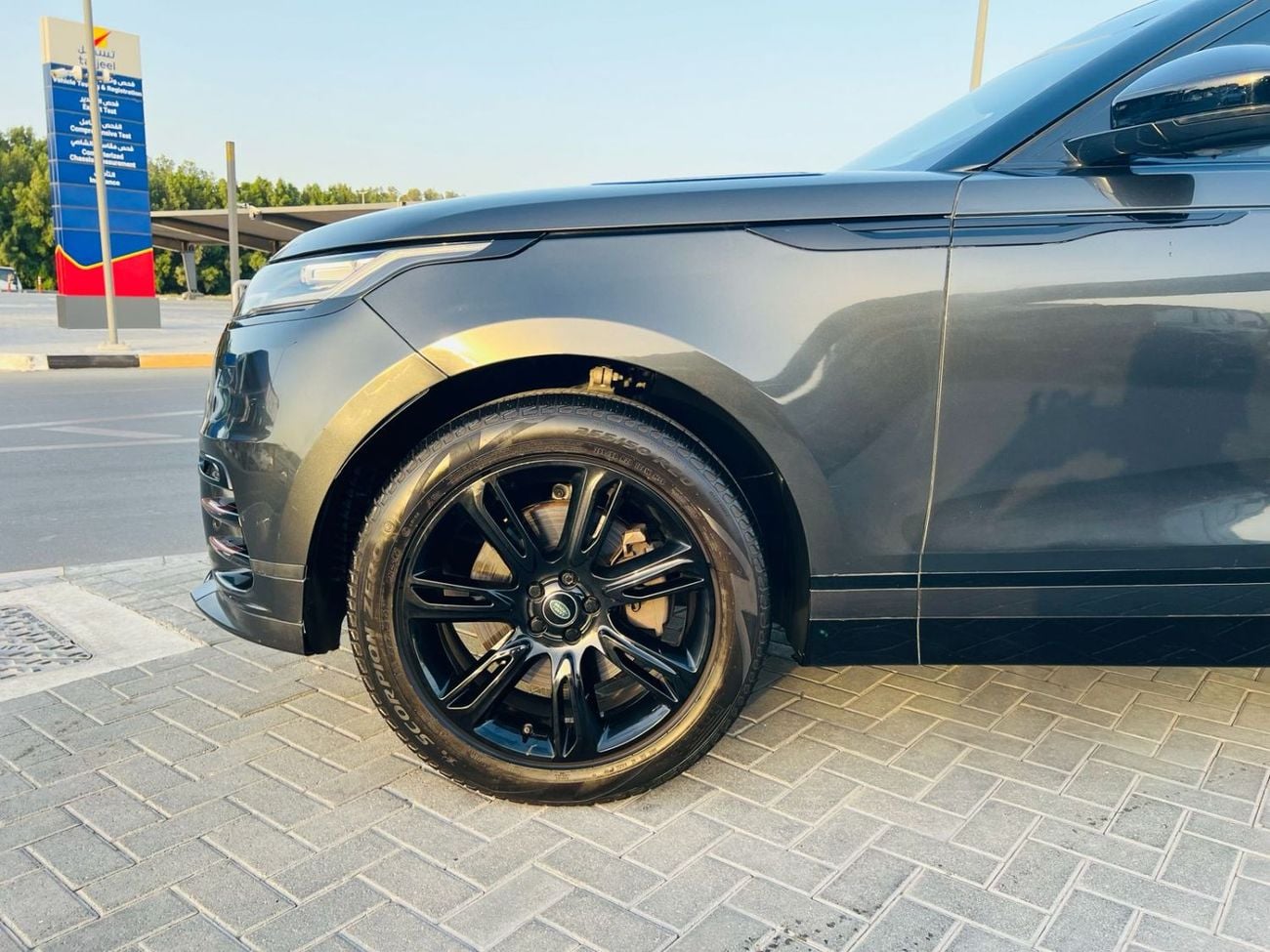 Land Rover Range Rover Velar R-DYNAMIC S