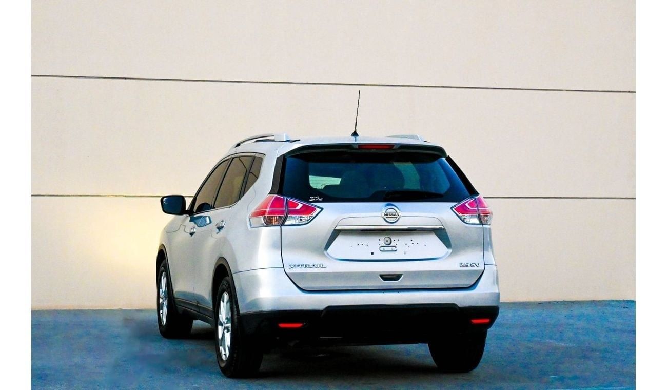 Nissan XTrail Nissan X-Trail 2015 GCC 4x4 in excellent condition, inside and out