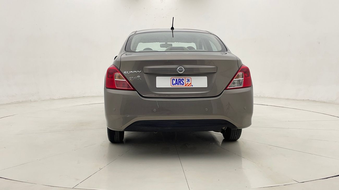 نيسان صني SV 1.5 | بدون دفعة مقدمة | اختبار القيادة في المنزل