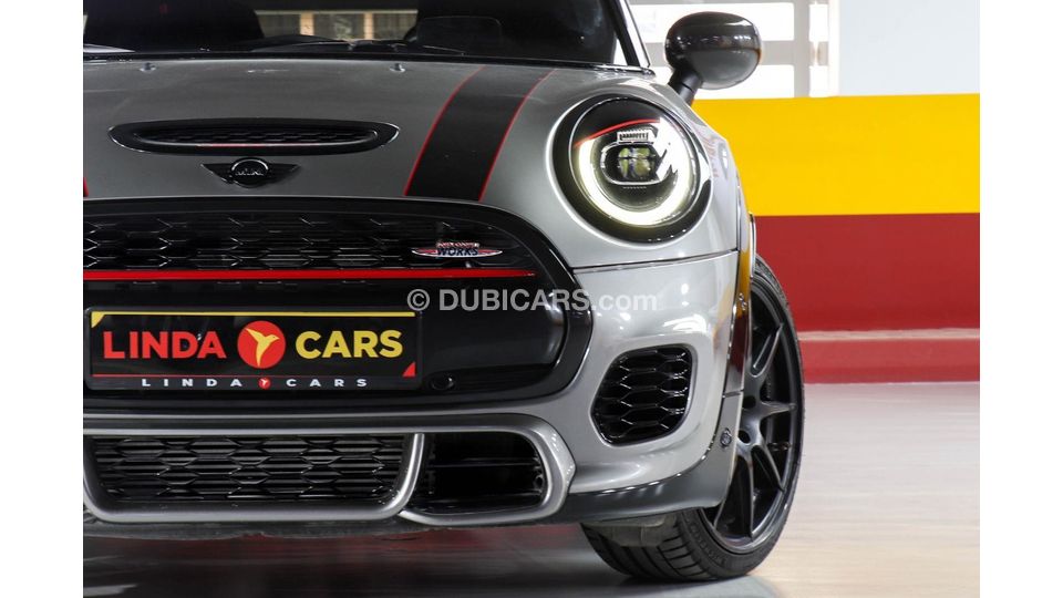 Used Mini Cooper F56 2020 for sale in Dubai - 532332
