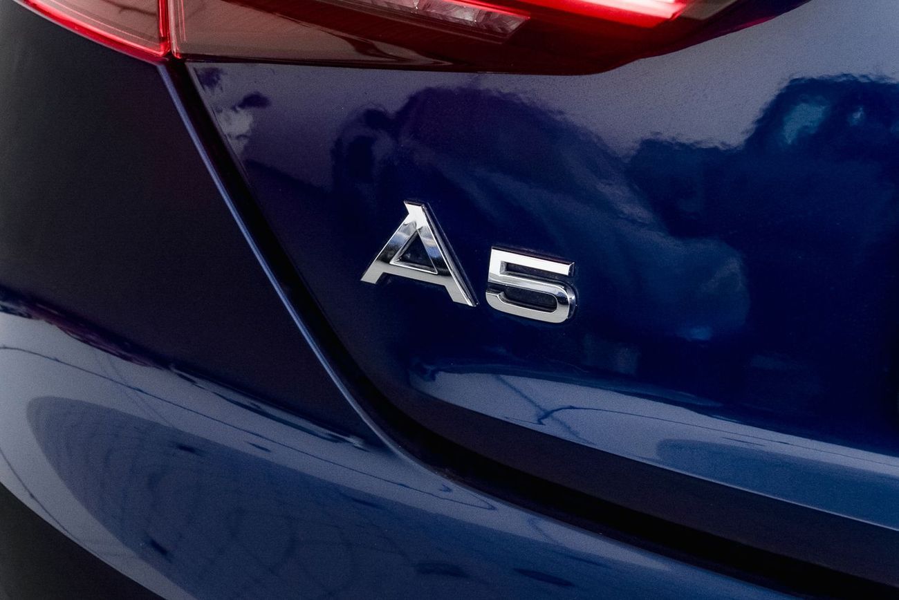 Audi A5 40 TFSI S Line 2.0L (190 HP)