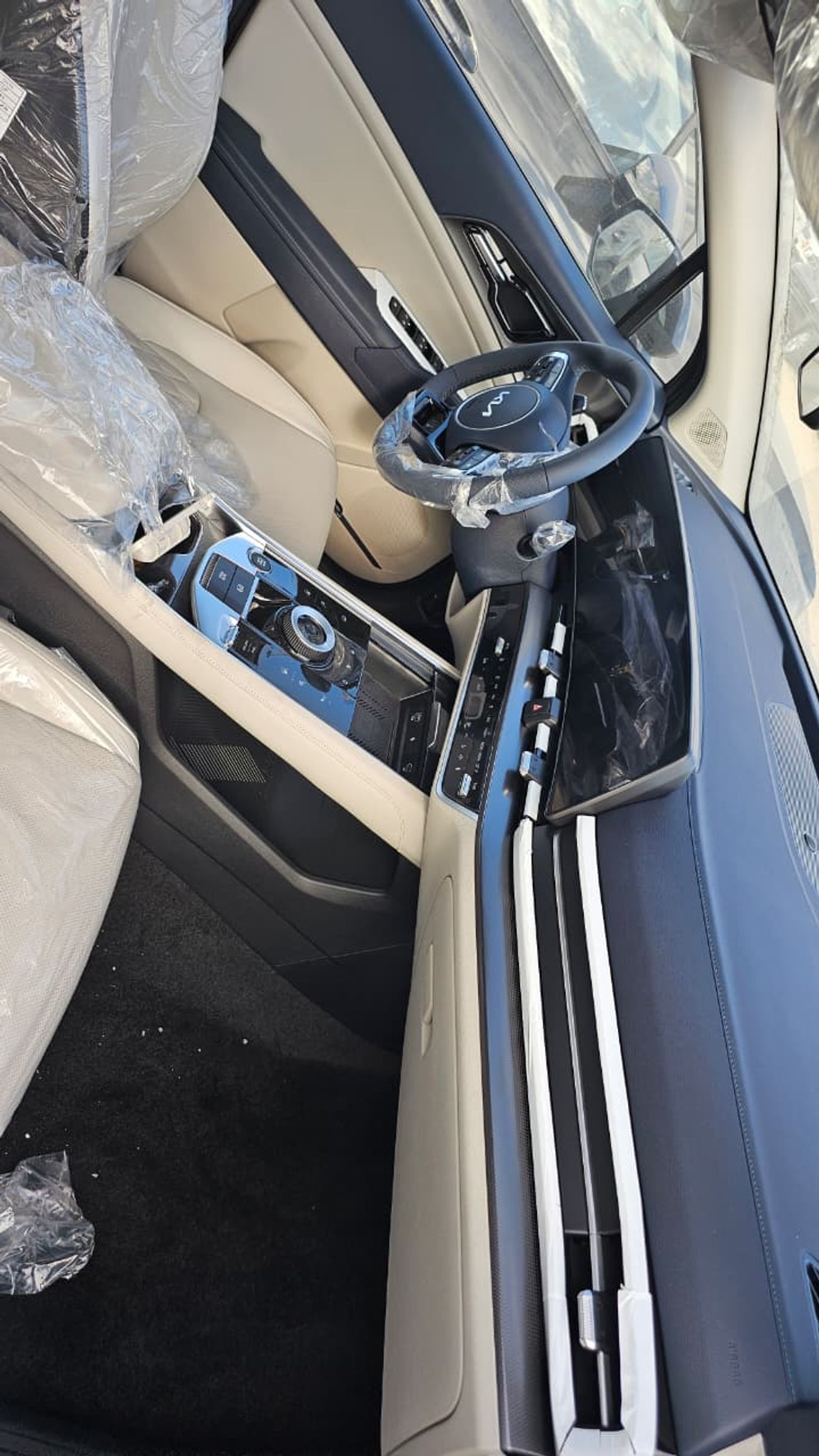 Kia Sportage Kia Sportage II  2025 II  Flagship 2.0 AT II Hybrid II FULL LOADED