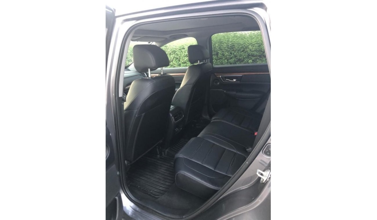 Honda CRV Touring Touring