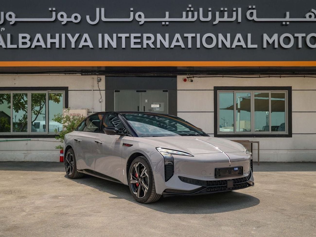 HONGQI Eh7 85 KWH AWD (NON GCC)