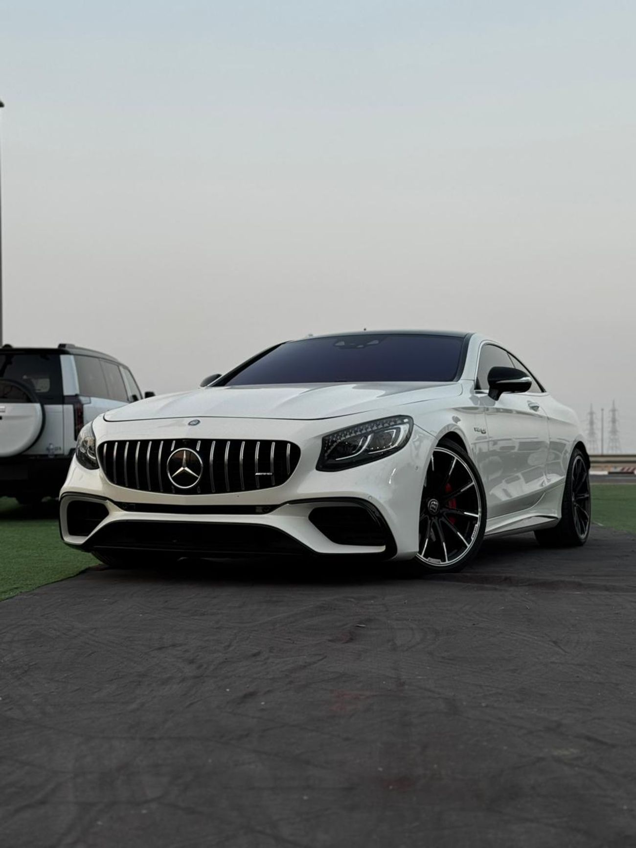 مرسيدس بنز S 63 AMG Std 5.5L