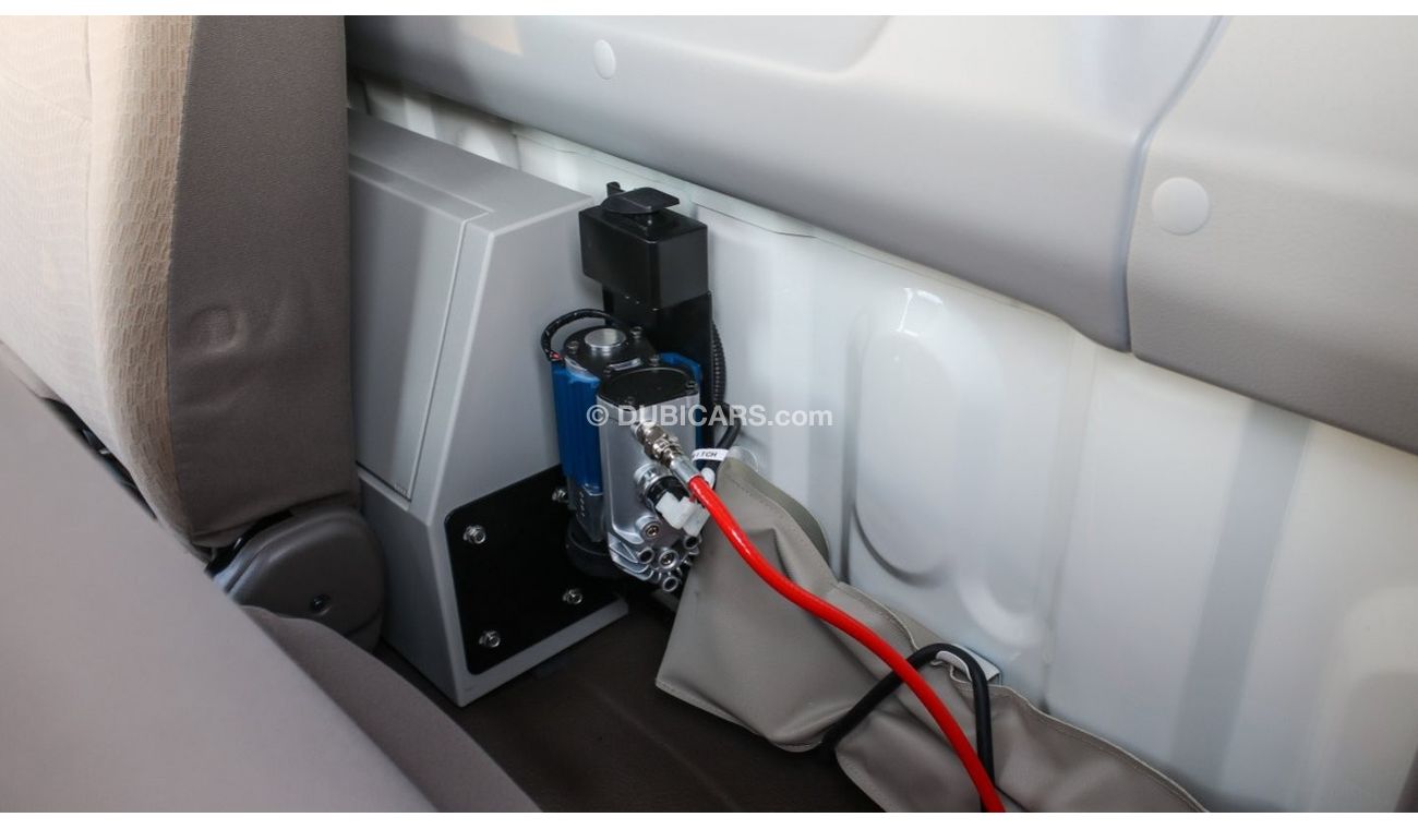 Toyota Land Cruiser Pick Up LX V6