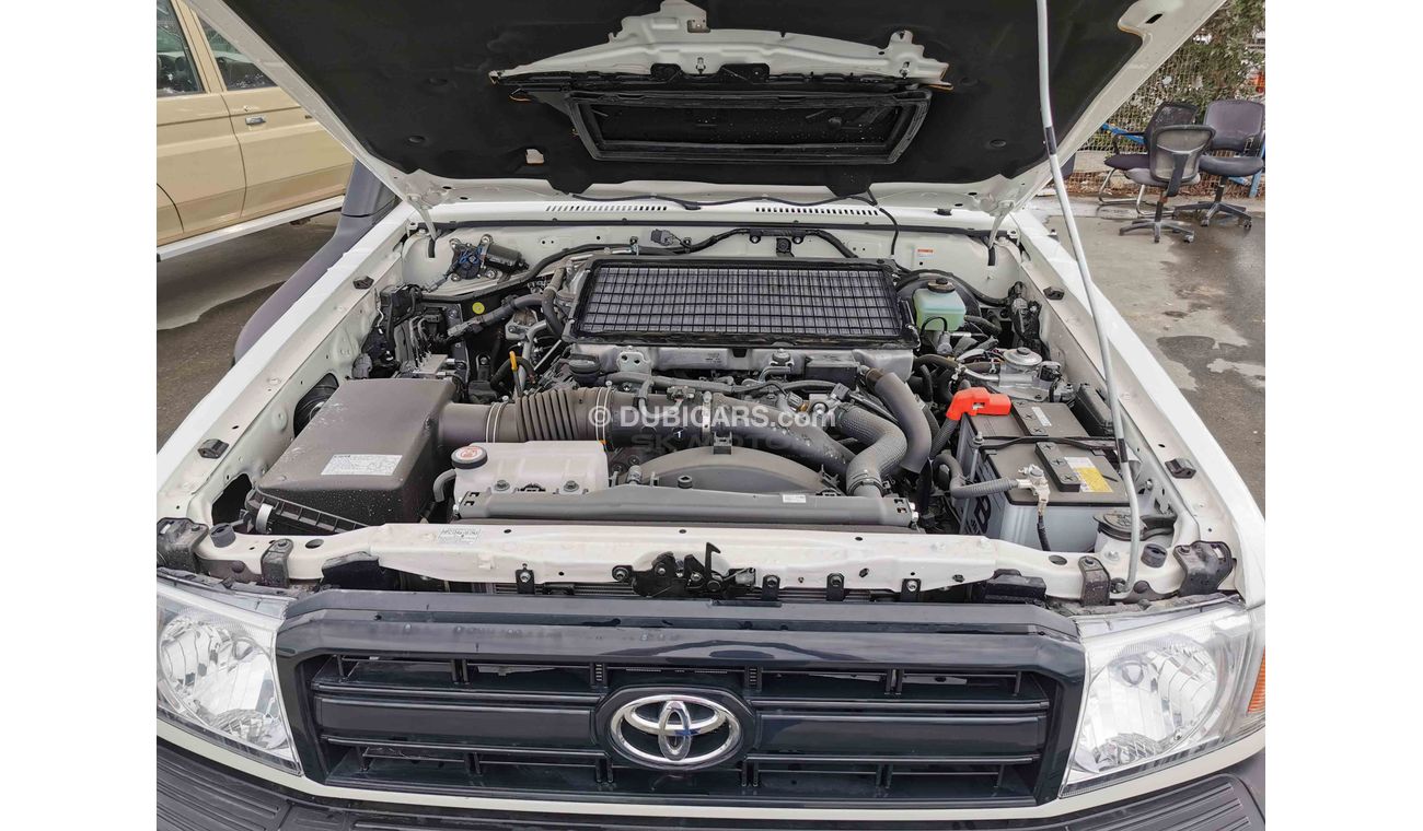 Toyota Land Cruiser Pick Up 4.5L,V8,DIESEL,DOUBLE/CABIN,PICKUP,POWER WINDOW,MT,2021MY