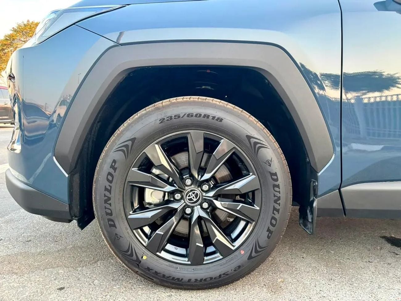 Toyota RAV4 EXR HEV RAV4 XLE 2.5L HYBRID GCC Specs