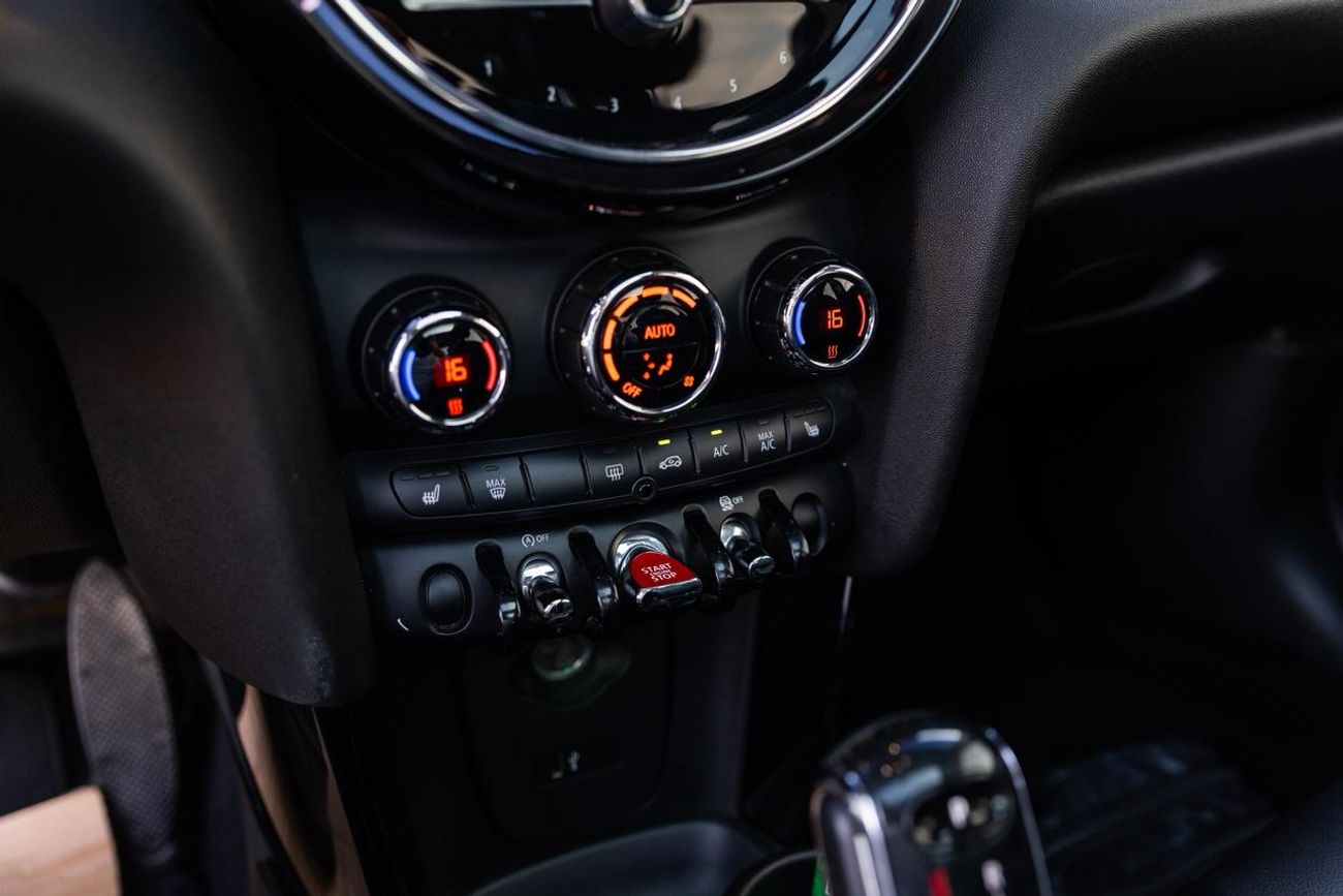 Mini Cooper S 2.0L (4 Seater)