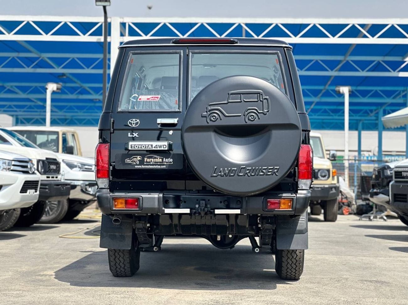 Toyota Land Cruiser 70 LC76 2.8L DSL A/T // 2026 // High Option With Radar , Dvd&Back Camera , Diff Lock , Winch // Special