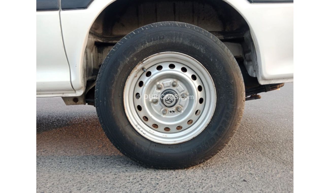 Toyota Hiace TOYOTA HIACE VAN RIGHT HAND DRIVE(PM13076)