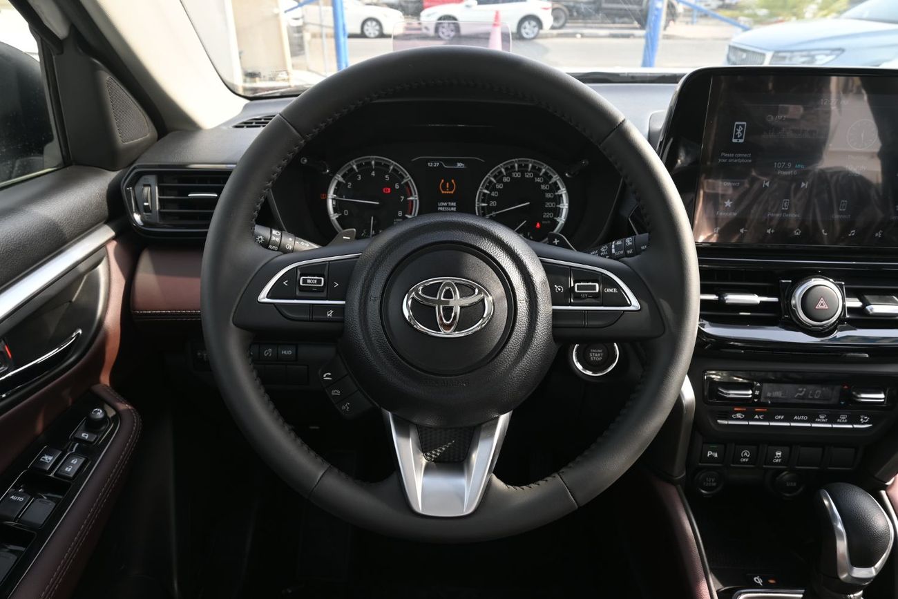 Toyota Urban Cruiser GLX 1.5L Toyota Urban Cruiser 1.5L Petrol, FWD, 5Doors