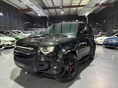 Land Rover Defender P400 90 X-Dynamic HSE 3.0L (5 Seater) 2024 Land Rover Defender, 5 Years Land Rover Warranty, Low Kms