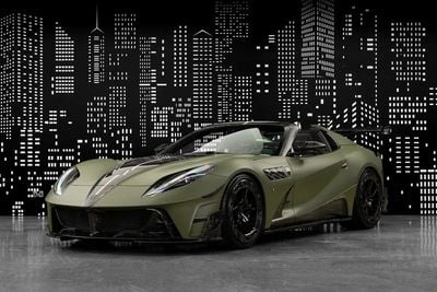 فيراري 812 GTS