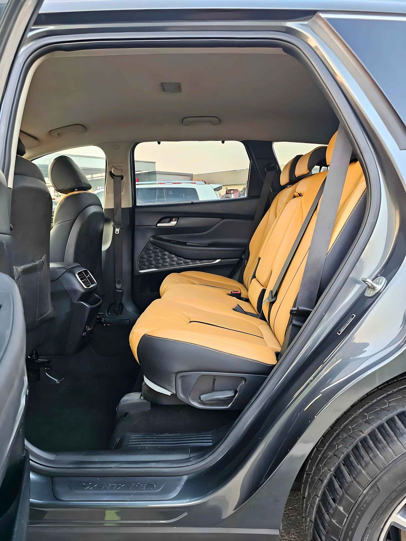 Hyundai Santa Fe SEL V4/ ELECTRIC  AND LEATHER SEATS/ DVD CAMERA/ 682 MONTHLY / LOT#60360