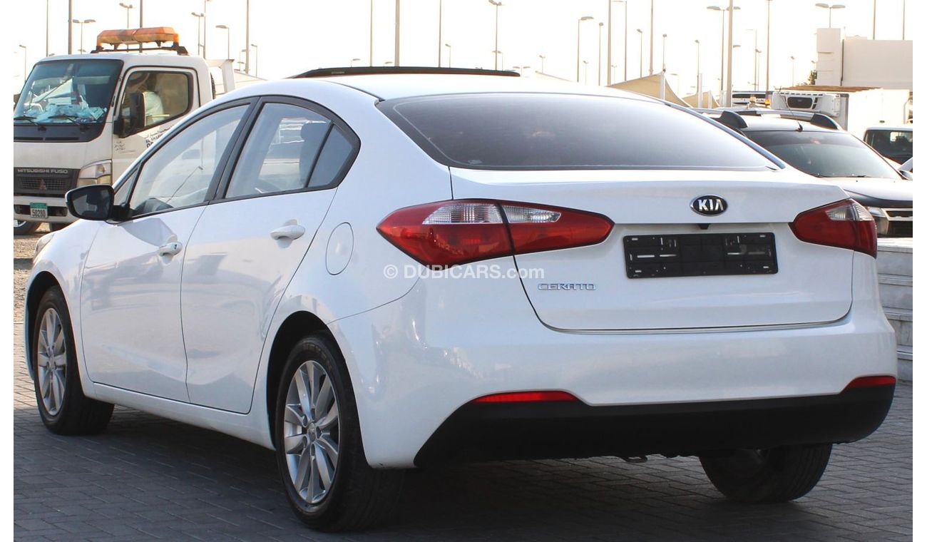 كيا سيراتو كيا سيراتو 2015 خليجي فل ابشن بحالة ممتازة