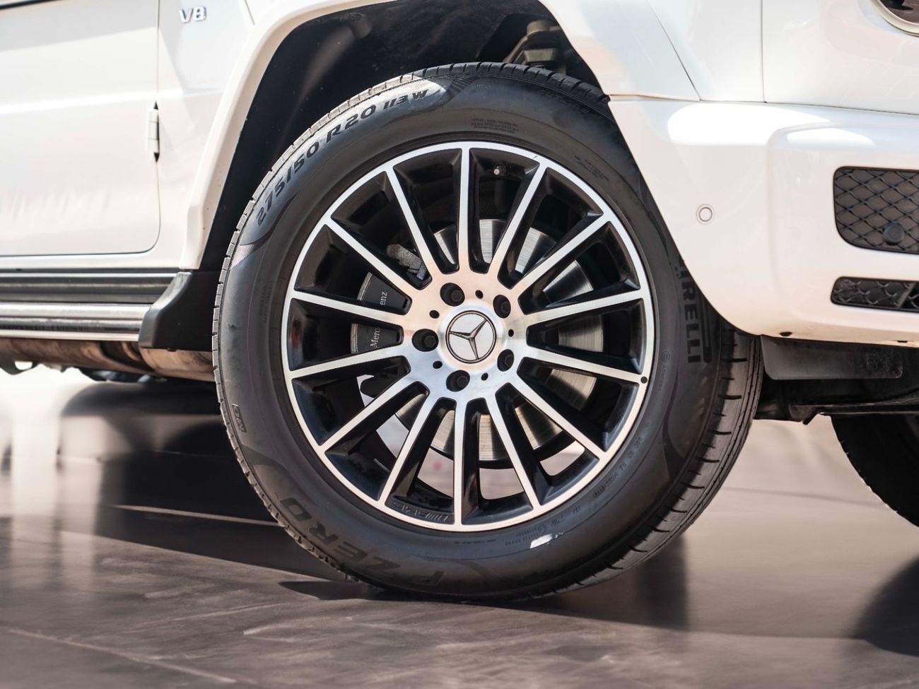 Mercedes-Benz G 500 Std 4.0L (422 HP)