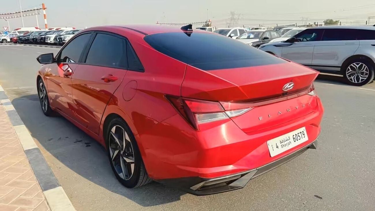 هيونداي إلانترا