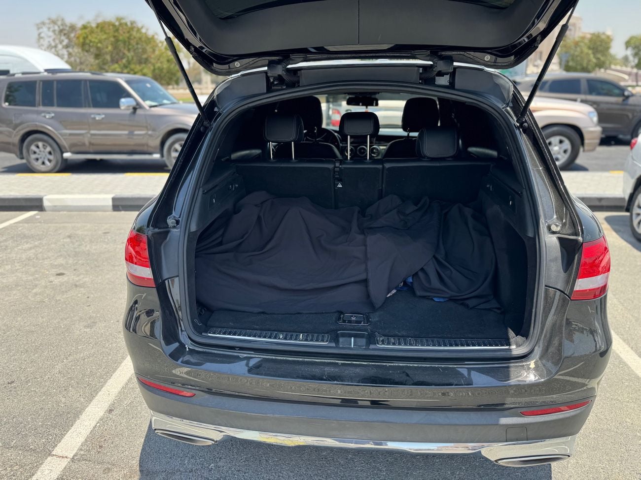 مرسيدس بنز GLC 300 AMG