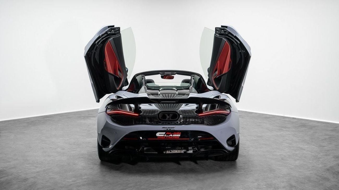 مكلارين 750S سبايدر - ٢٠٢٤ - دول مجلس التعاون الخليجي - تحت الضمان وعقد الخدمة