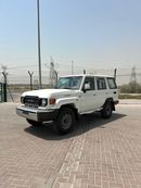 Toyota Land Cruiser 70 Toyota LC76 4.0L Petrol Basic Manual 2025 Model