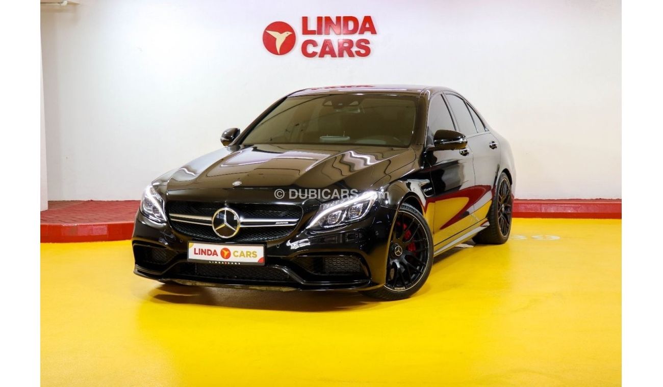 Mercedes-Benz C 63 AMG RESERVED ||| Mercedes Benz C63s AMG 2017 GCC under Agency Warranty with Flexible Down-Payment.