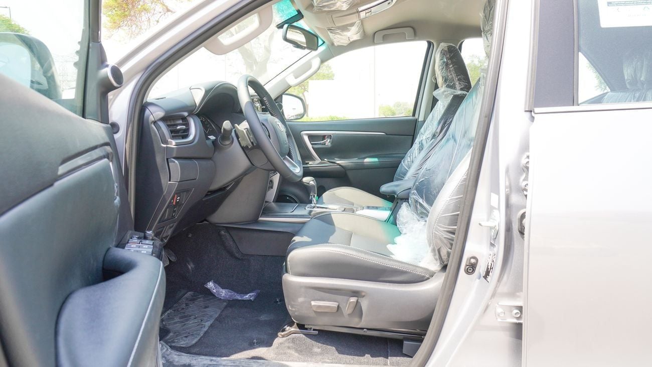 Toyota Fortuner SR5 Plus 4.0L