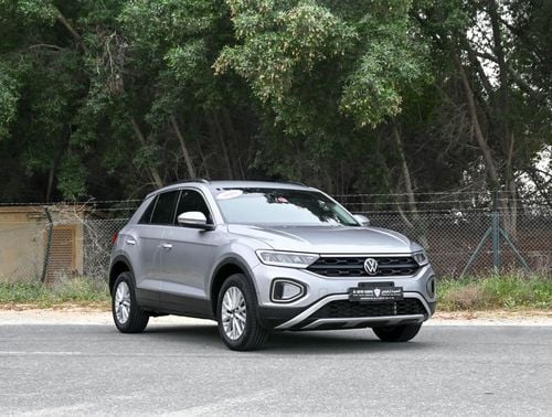 Volkswagen T ROC Life 1.4L VOLKSWAGEN T ROC 2023 1.4L GCC   accident-free Excellent Condition 1019  AED Monthly