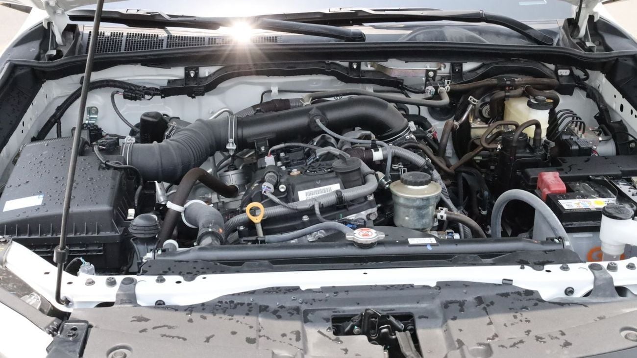 تويوتا فورتونر EXR 2.7L (160 HP)